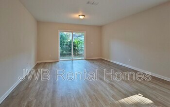 3033 Post St in Jacksonville, FL - Building Photo - Building Photo