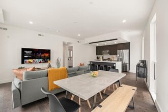 1501 N 31st St, Unit 312 in Philadelphia, PA - Building Photo - Building Photo
