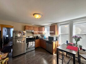 66 Middle St, Unit 1 in Boston, MA - Building Photo