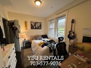 192 Hillside St, Unit 1 in Boston, MA - Foto de edificio - Building Photo