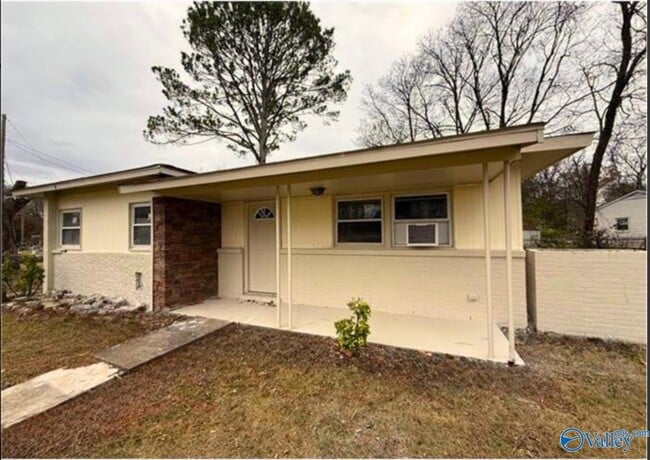 property at 2431 Bluestone Cir NW
