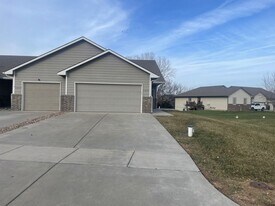 1417-1421 N Glancey St in Andover, KS - Building Photo