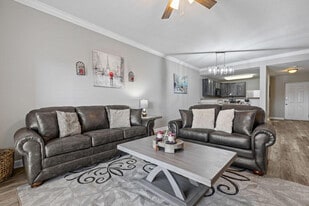 124 Plaza Dr in Pigeon Forge, TN - Building Photo