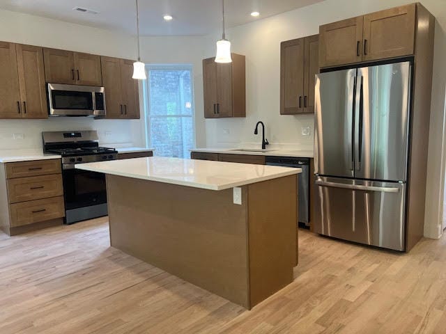 3025 W Ainslie St in Chicago, IL - Building Photo - Building Photo