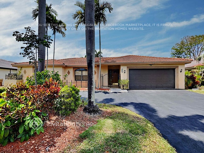 property at 6251 Sedgewyck Cir W