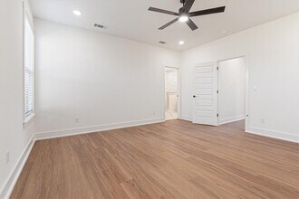 6900 SW High Meadow Blvd in Bentonville, AR - Building Photo - Building Photo