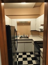 146 High St in Milford, CT - Building Photo - Building Photo