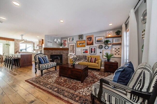 12223-12217 17 Ave SW in Edmonton, AB - Building Photo - Building Photo