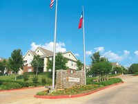 Building Photo - University Hill Apartments in Nacogdoches, Texas