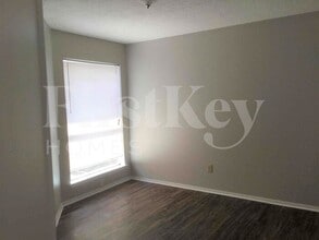 2542 Spring Dusk Dr in Spring, TX - Building Photo - Building Photo
