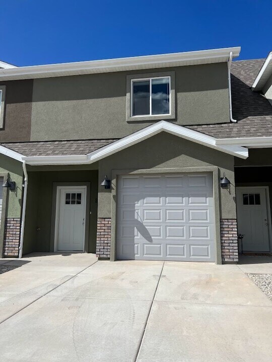 3186 W 1675 N in Cedar City, UT - Building Photo