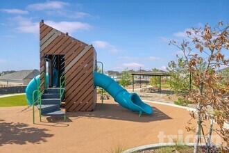 14652 Maple Ter in San Antonio, TX - Building Photo - Building Photo