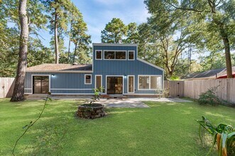 33 Crystal Lake Ln in Spring, TX - Building Photo - Building Photo
