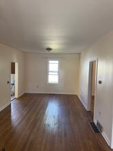 416 Wren Way in Warren, PA - Foto de edificio - Building Photo