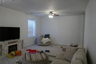 115 Market St in Hertford, NC - Building Photo - Building Photo