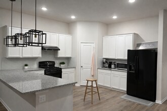 6208 Rockford Dr in College Station, TX - Building Photo - Building Photo