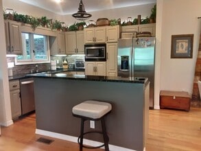 71 Wilcox Dr in Lake Junaluska, NC - Building Photo - Building Photo