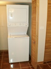 6100 S Woodlawn Ave in Chicago, IL - Building Photo - Building Photo