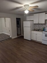 1537 SW 44th Ave in Fort Lauderdale, FL - Foto de edificio - Building Photo