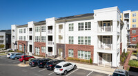 The Hartley at Blue Hill in Chapel Hill, NC - Building Photo - Building Photo