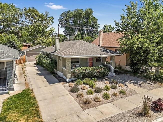 property at 411 South Hollywood Avenue