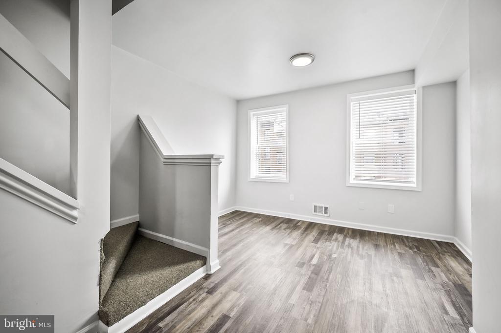 22 S Carey St in Baltimore, MD - Building Photo