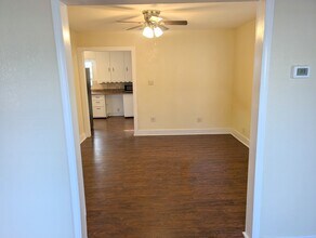 1826 W Bond St in Denison, TX - Building Photo - Building Photo