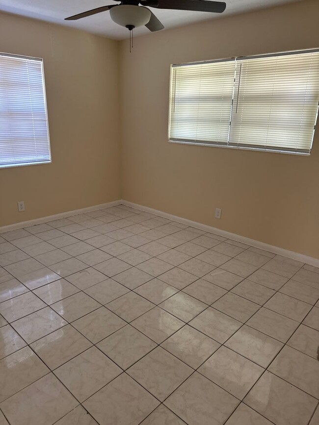515 W Ocean Ave in Lantana, FL - Building Photo - Building Photo