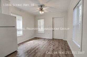 13804 Scenic Hwy 98 in Fairhope, AL - Building Photo - Building Photo