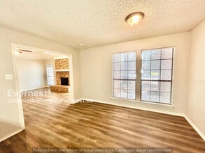1408 Sunny Glen St in Fort Worth, TX - Building Photo - Building Photo