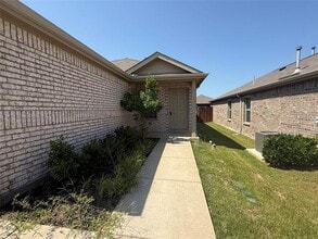 2833 Highgarden Trl in Crandall, TX - Building Photo - Building Photo