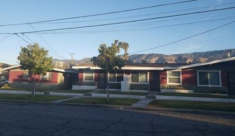 130 W 39th St in San Bernardino, CA - Building Photo