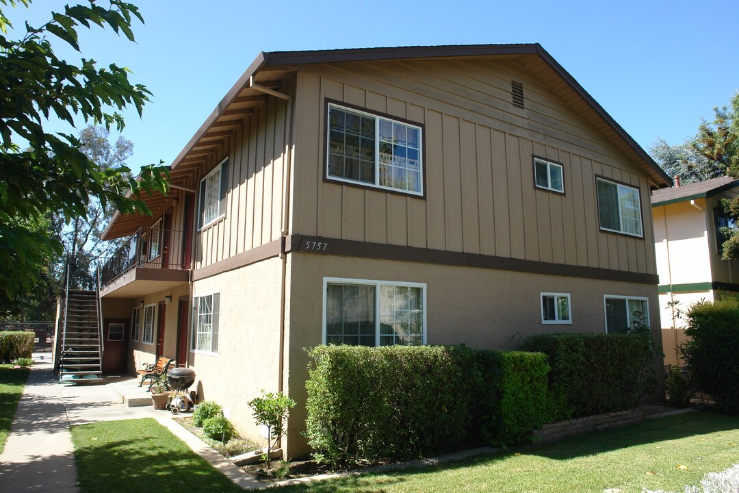 5757 Via Monte Drive in San Jose, CA - Building Photo