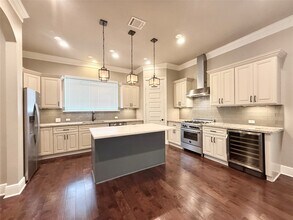 2116 Couch St in Houston, TX - Building Photo - Building Photo