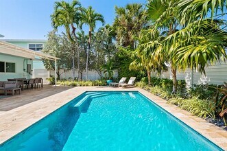 3321 NE 16th Ct in Fort Lauderdale, FL - Building Photo - Building Photo