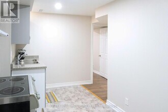 1891 Secretariat Pl in Oshawa, ON - Building Photo - Building Photo