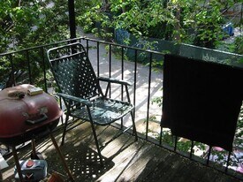 103 Gordon St in Boston, MA - Building Photo