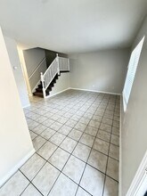 1207 Canal St, Unit 1 in Pascagoula, MS - Building Photo - Building Photo
