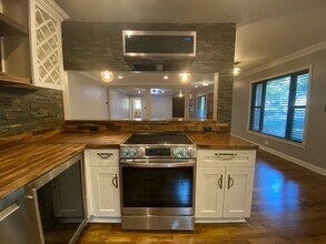 3483 Napoleon St in College Park, GA - Building Photo - Building Photo
