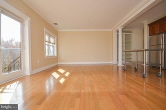 401 13th St NE in Washington, DC - Building Photo - Building Photo