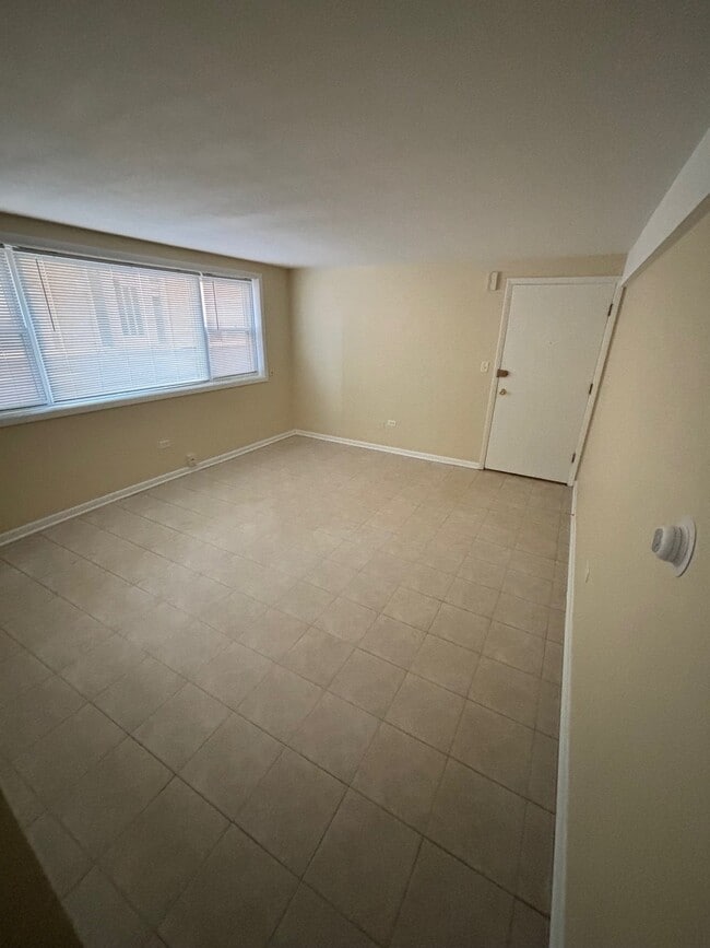 1971 N 19th Ave, Unit 2