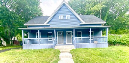 1592 Main St, Unit ID1380184P in Holden, MA - Foto de edificio - Building Photo