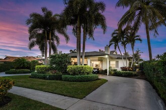1080 SW 17th St in Boca Raton, FL - Building Photo - Building Photo