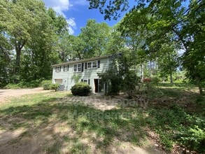 219 Bells Hill Rd in Stafford, VA - Building Photo - Building Photo