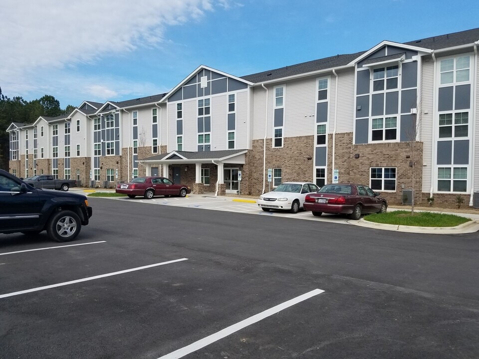 Shepard Greene in Zebulon, NC - Building Photo