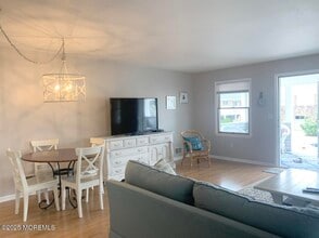 15 9th Ave in Seaside Park, NJ - Building Photo - Building Photo