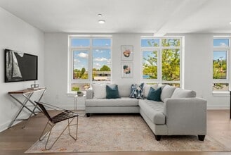 917 Bennington St in Boston, MA - Building Photo - Building Photo