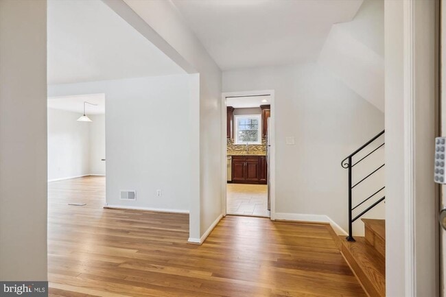 9213 Cypress Ave in Bethesda, MD - Building Photo - Building Photo