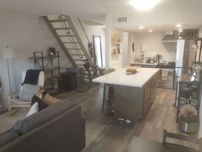 8802 Ilona Ln