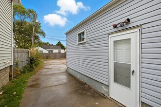 344 Chestnut Ave in Hazel Park, MI - Building Photo - Building Photo